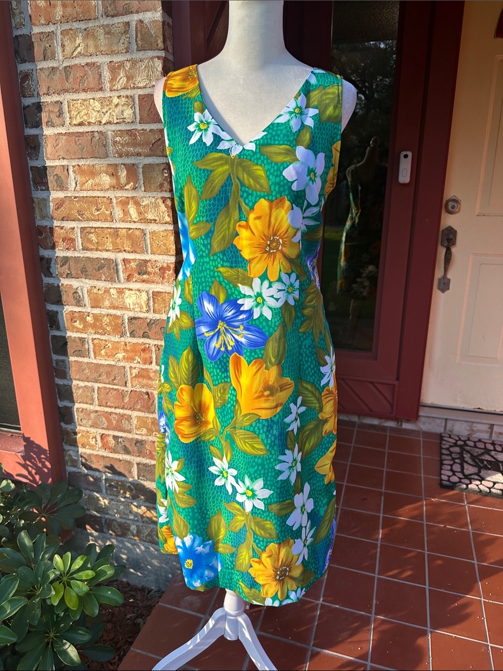 Sag Harbor Green Floral V-Neck Midi Dress with Yellow & Blue Blooms